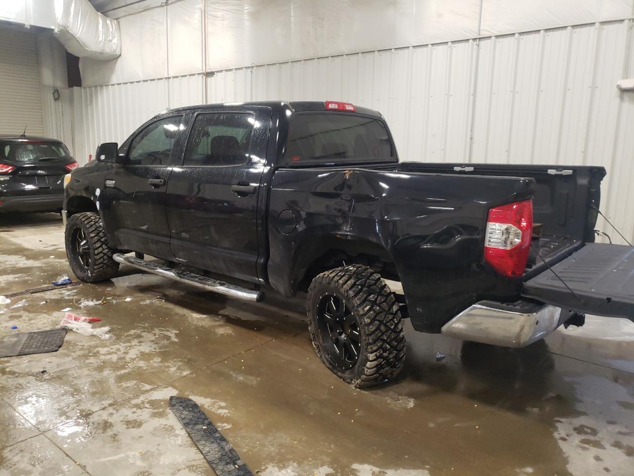 2014 Toyota Tundra - Image 2