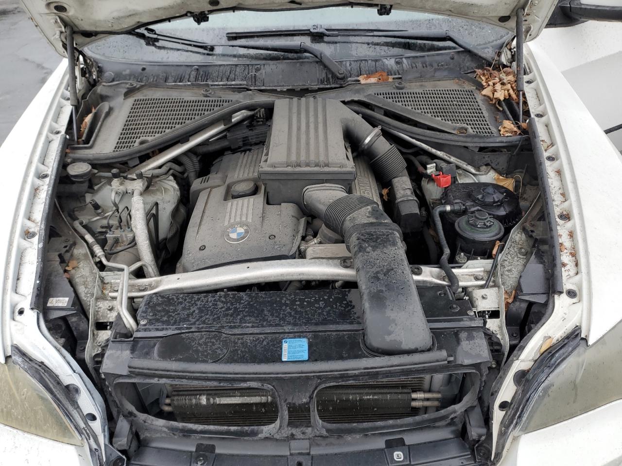 2010 BMW X5 - Image 14