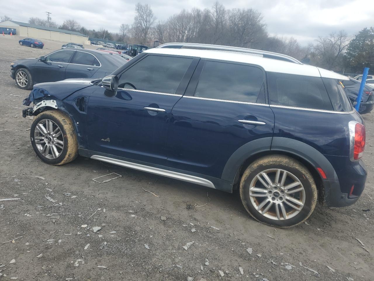 2017 MINI Cooper - Image 2