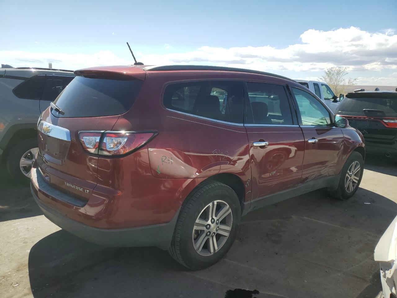 2015 Chevrolet Traverse - Image 3