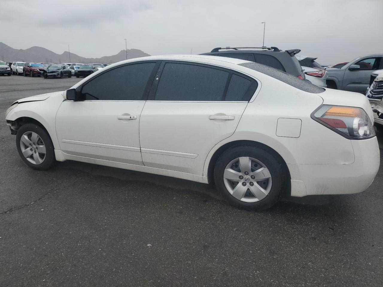 2008 Nissan Altima - Image 2