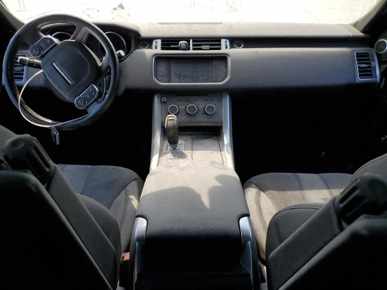 2016 Land Rover Range Rover - Image 8