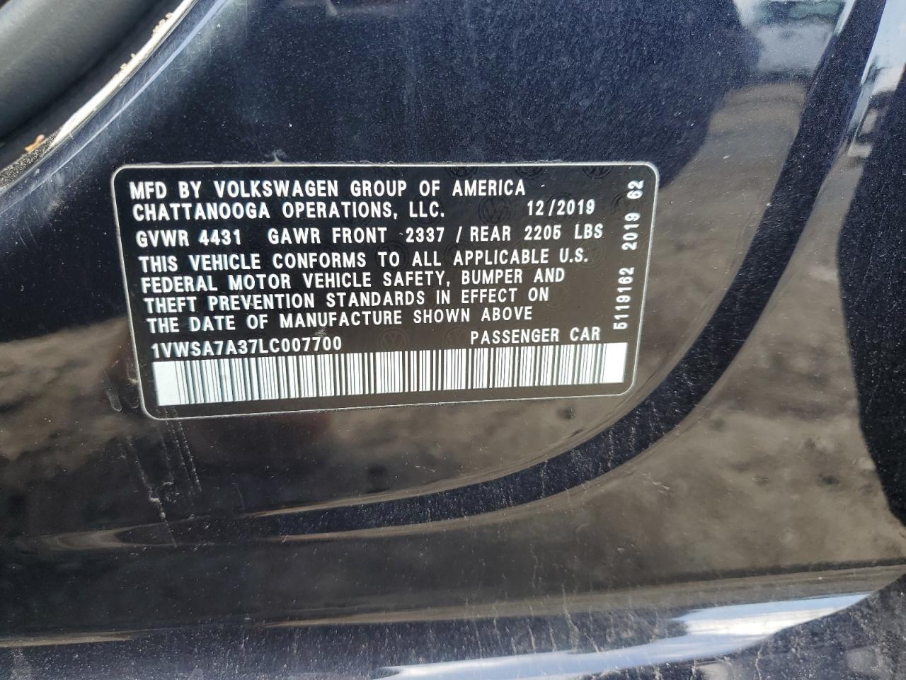 2020 Volkswagen Passat - Image 12