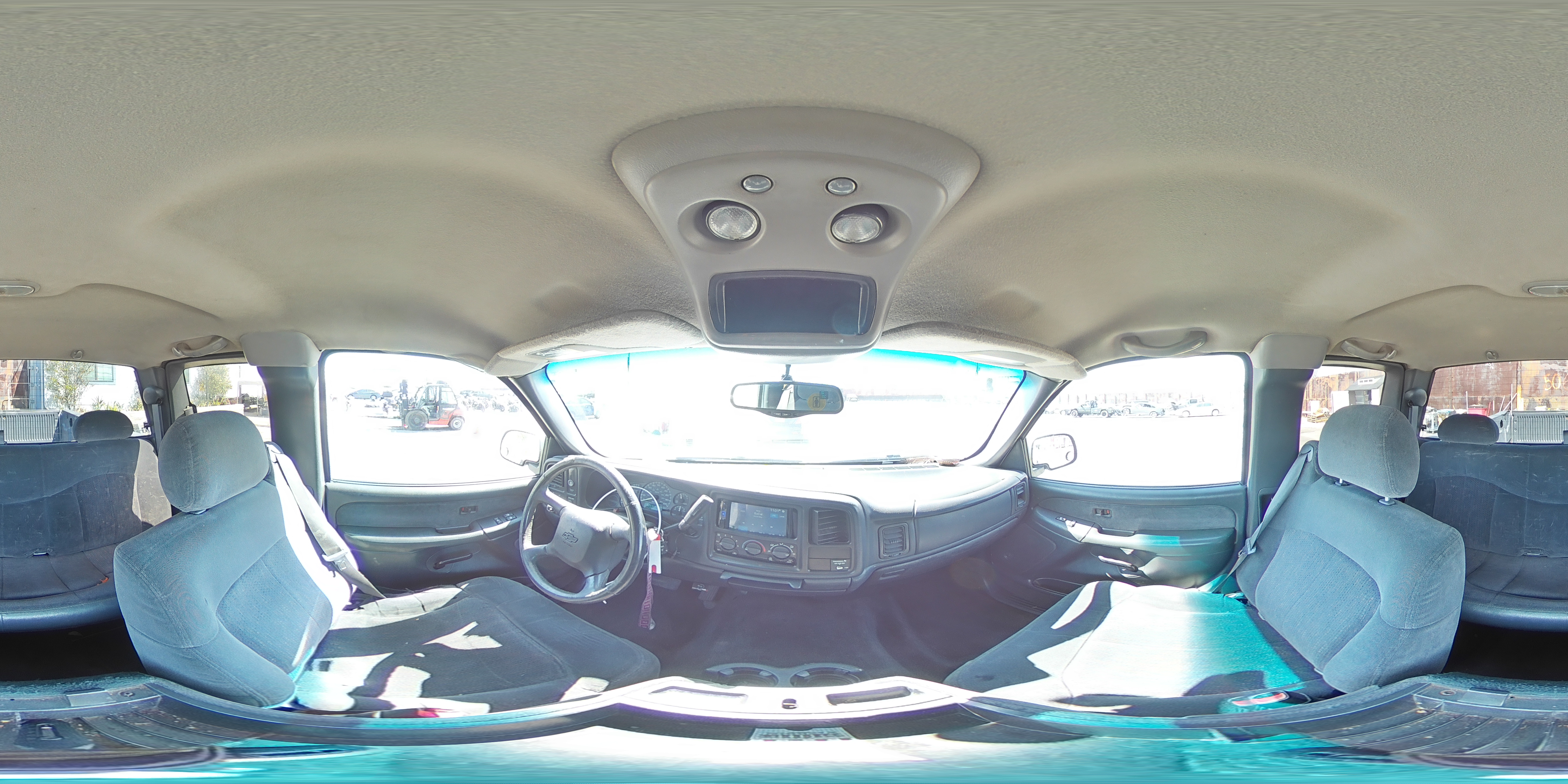 2001 Chevrolet Silverado - Image 13