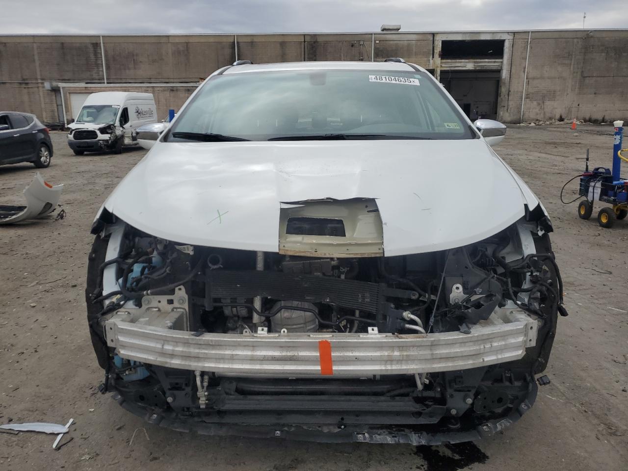 2019 Chrysler Pacifica - Image 5