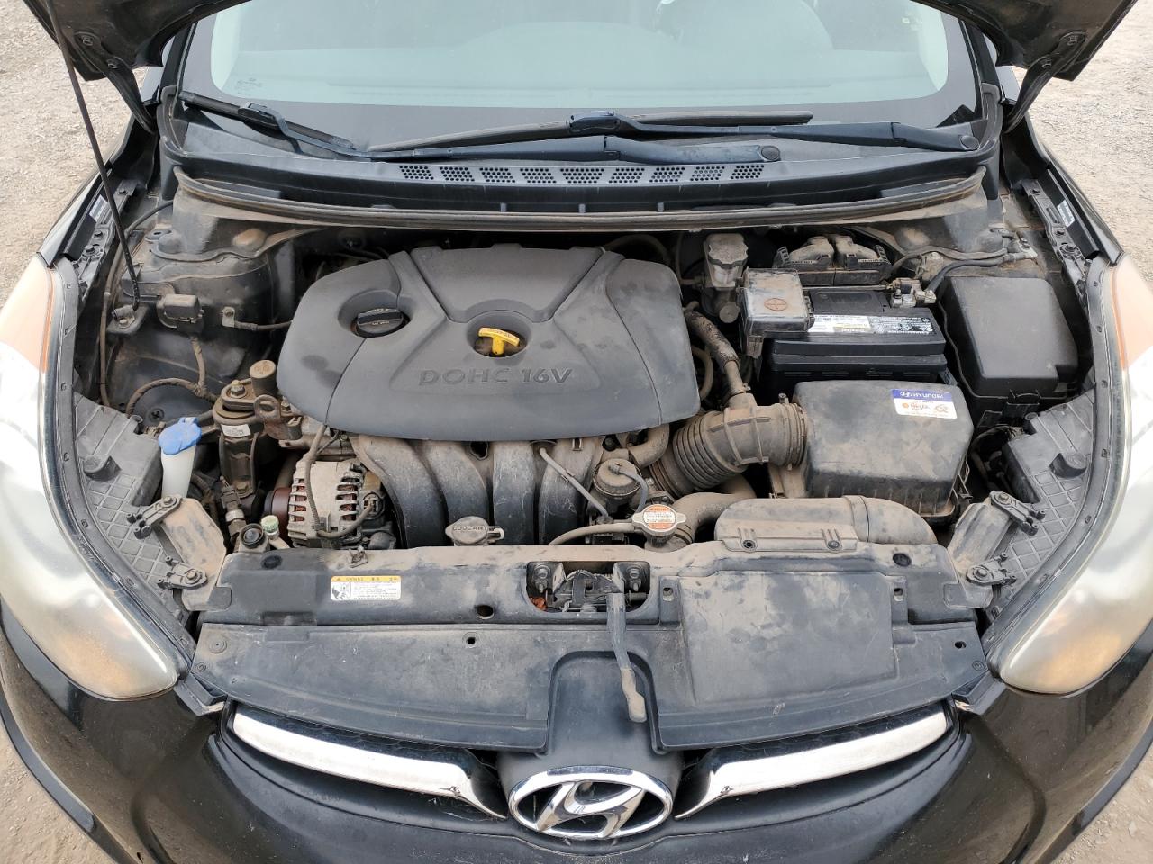 2011 Hyundai Elantra - Image 11