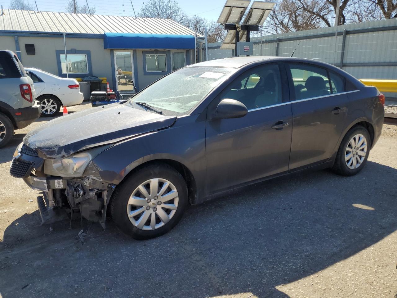 2011 Chevrolet Cruze - Image 1