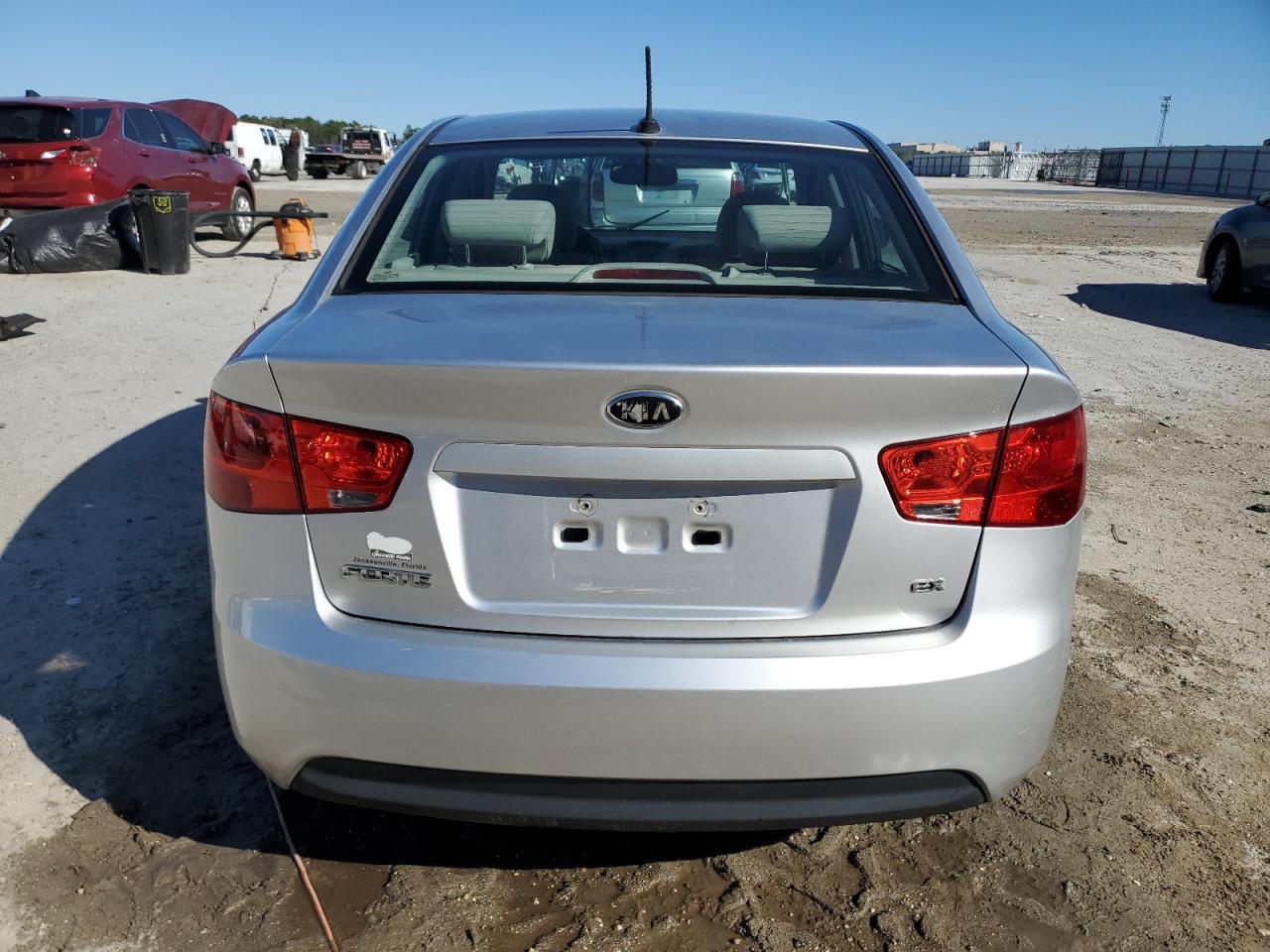 2013 Kia Forte - Image 6