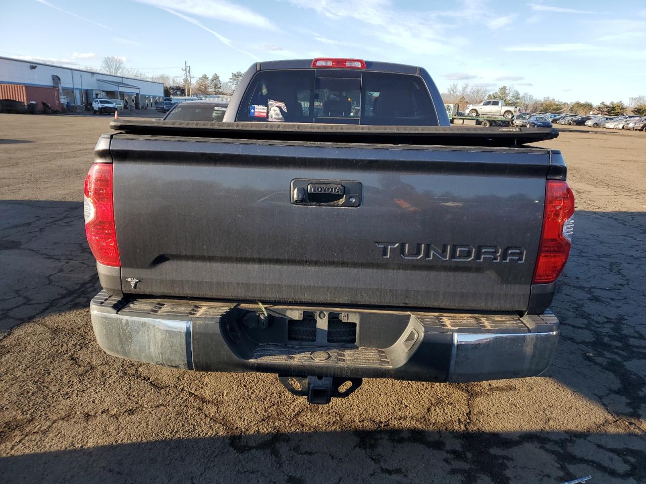 2016 Toyota Tundra - Image 6