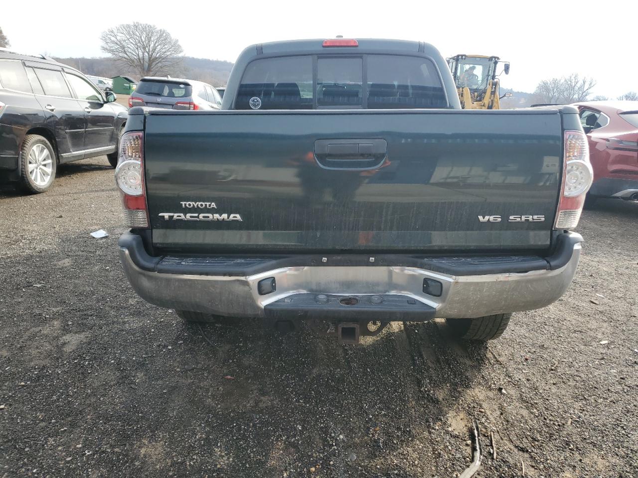 2010 Toyota Tacoma - Image 6