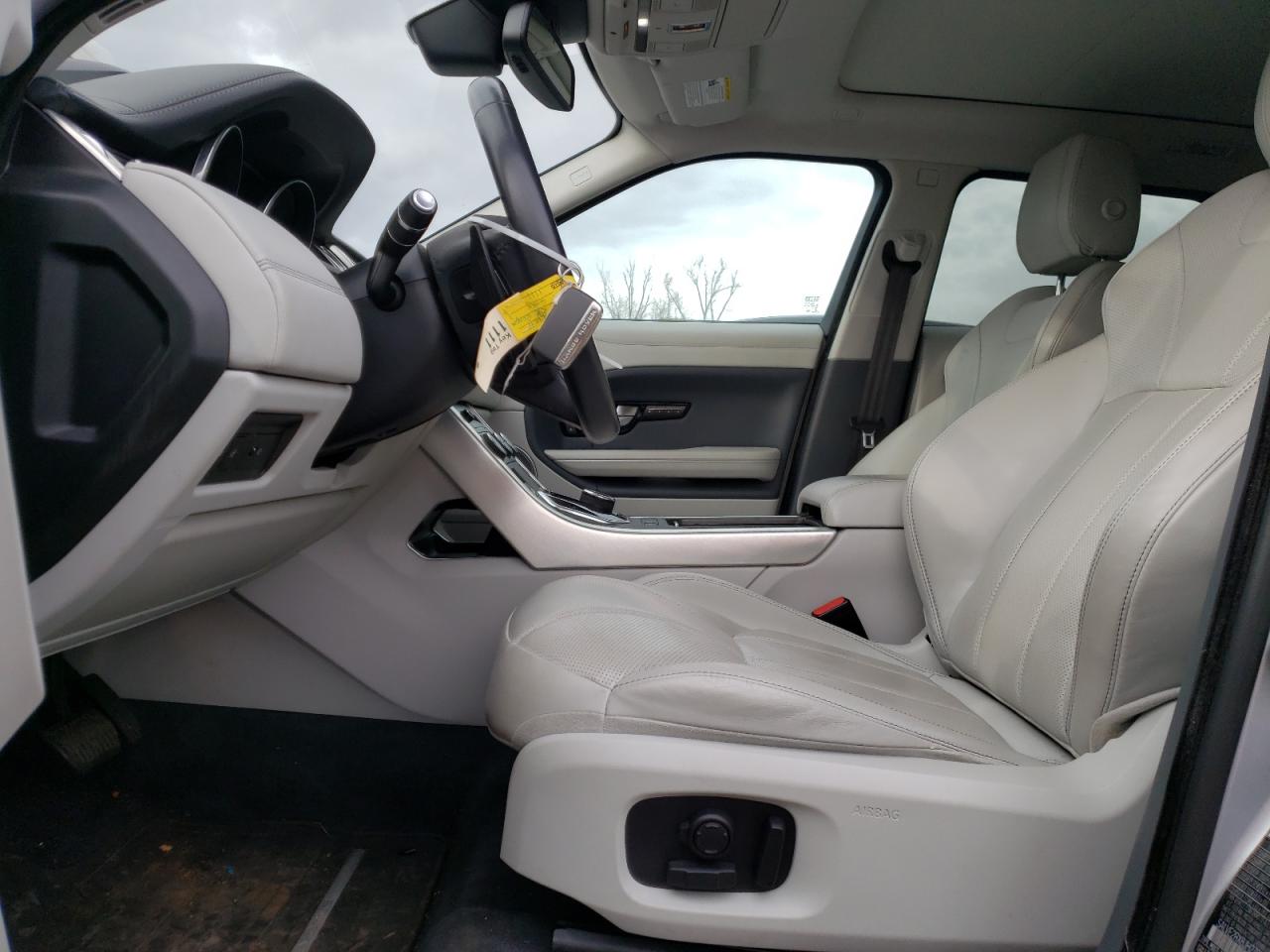 2018 Land Rover Range Rover - Image 7
