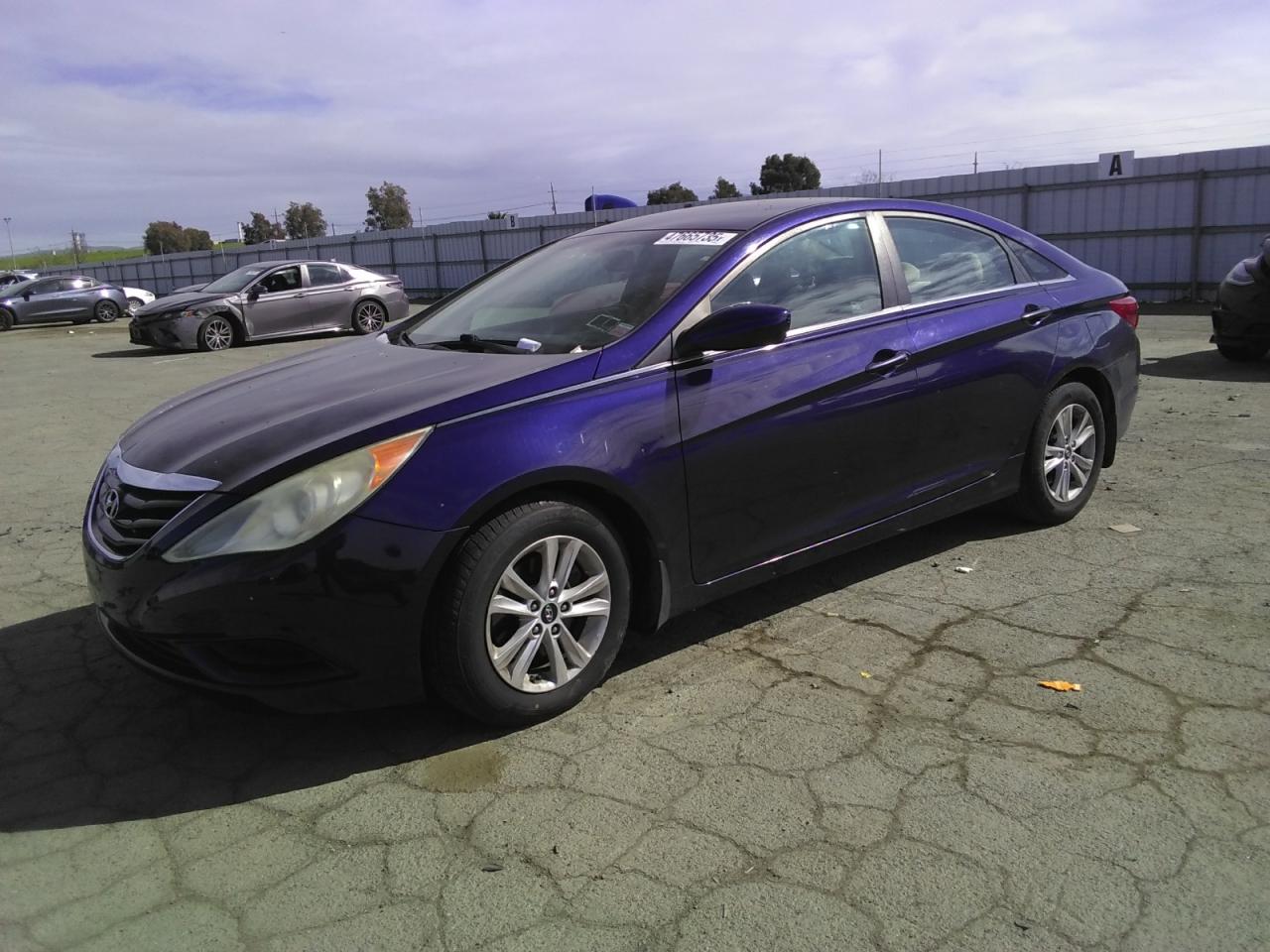 2011 Hyundai Sonata - Image 1
