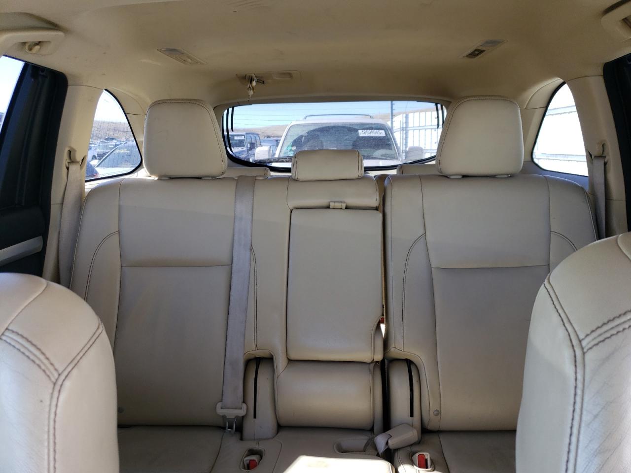 2014 Toyota Highlander - Image 10