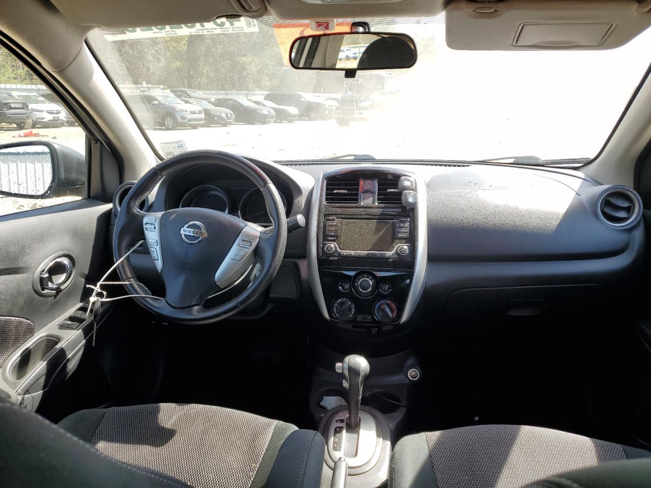 3N1CN7AP0HL871453 NISSAN VERSA 2017