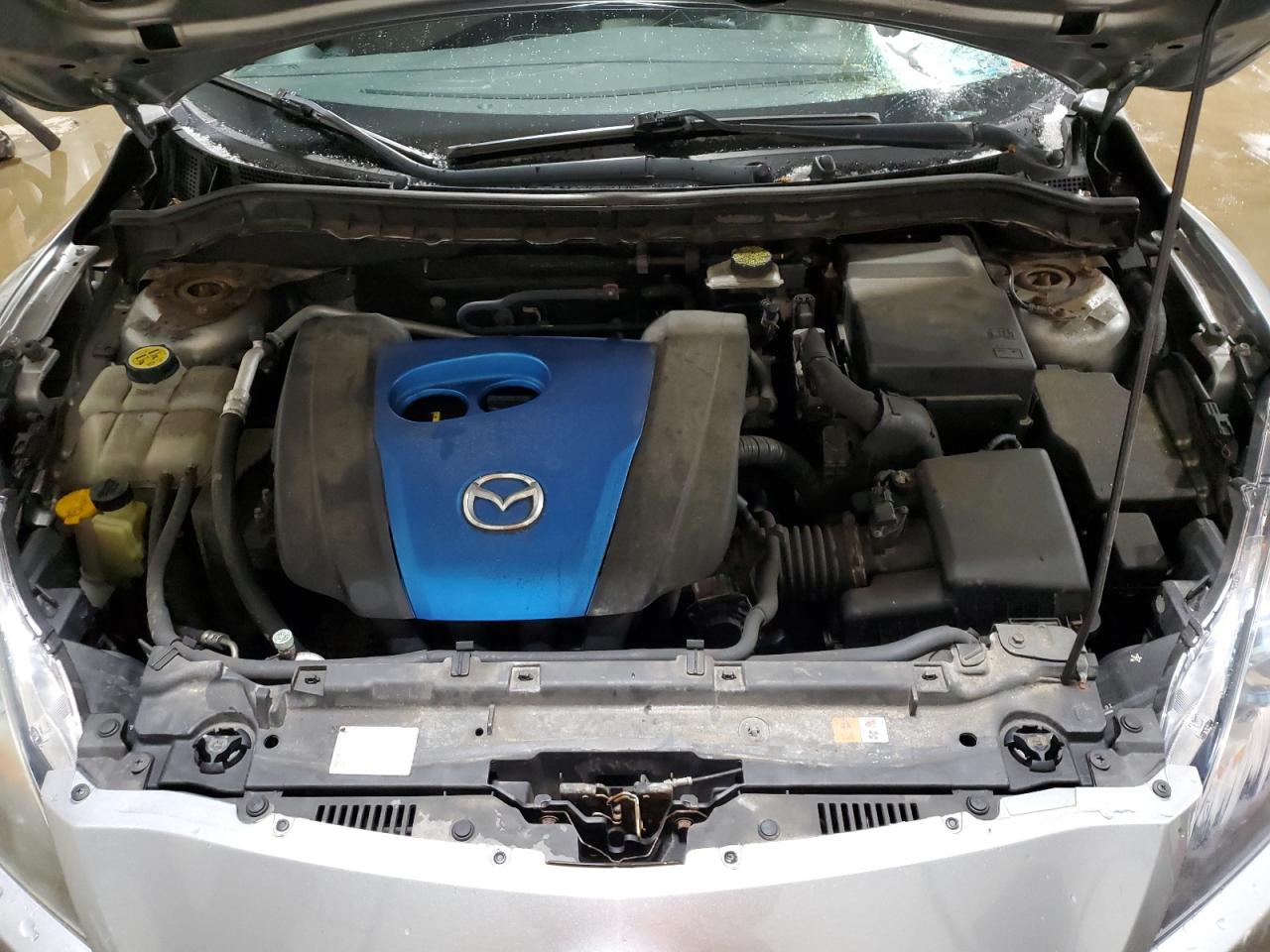 2012 Mazda 3 - Image 11