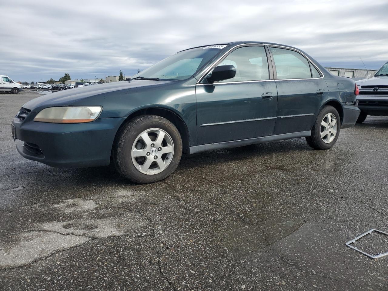 2000 Honda Accord - Image 1