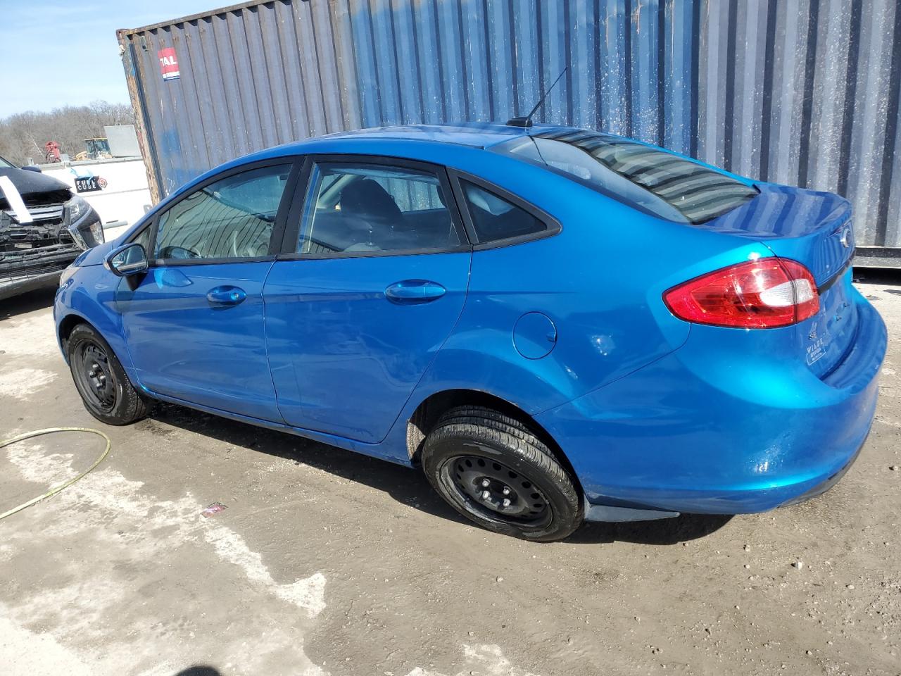 2013 Ford Fiesta - Image 2