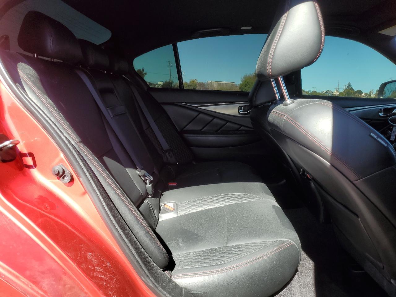 2018 Infiniti Q50 - Image 10