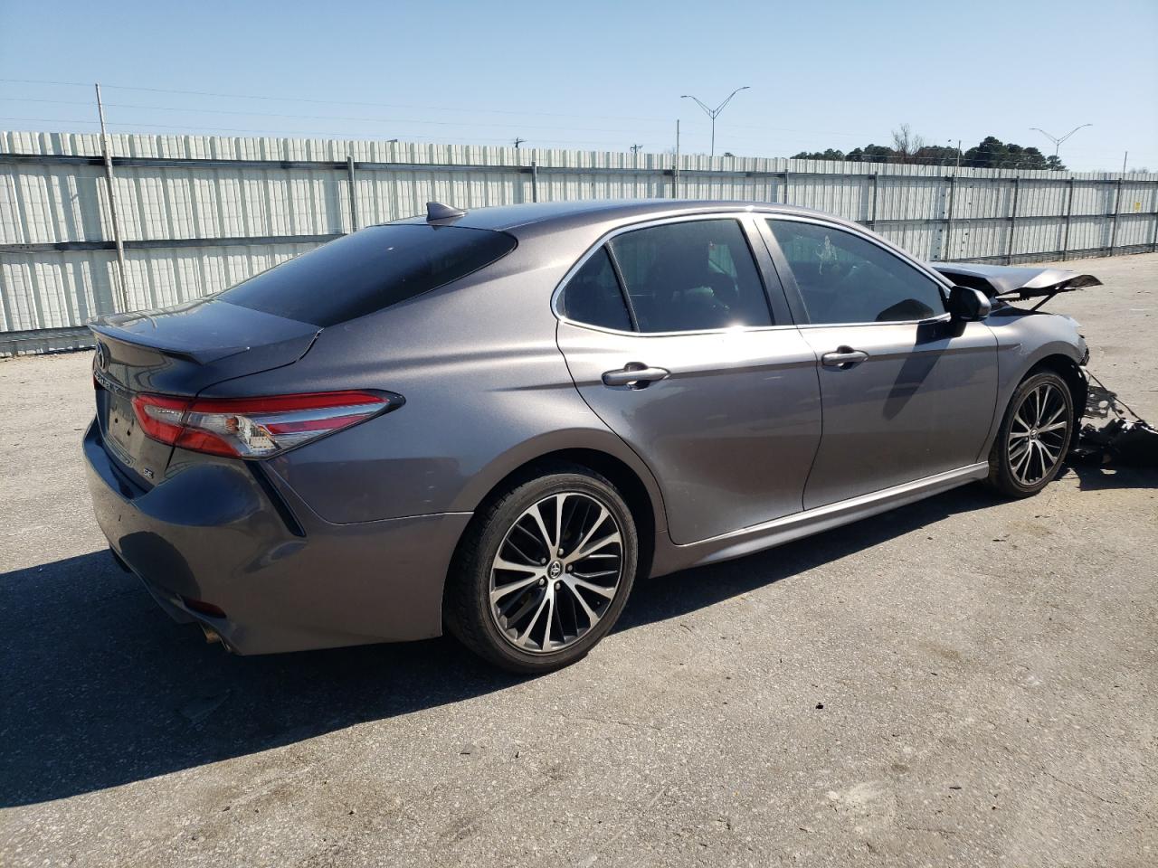 2019 Toyota Camry L grey null gas 4T1B11HK5KU741138 photo #4
