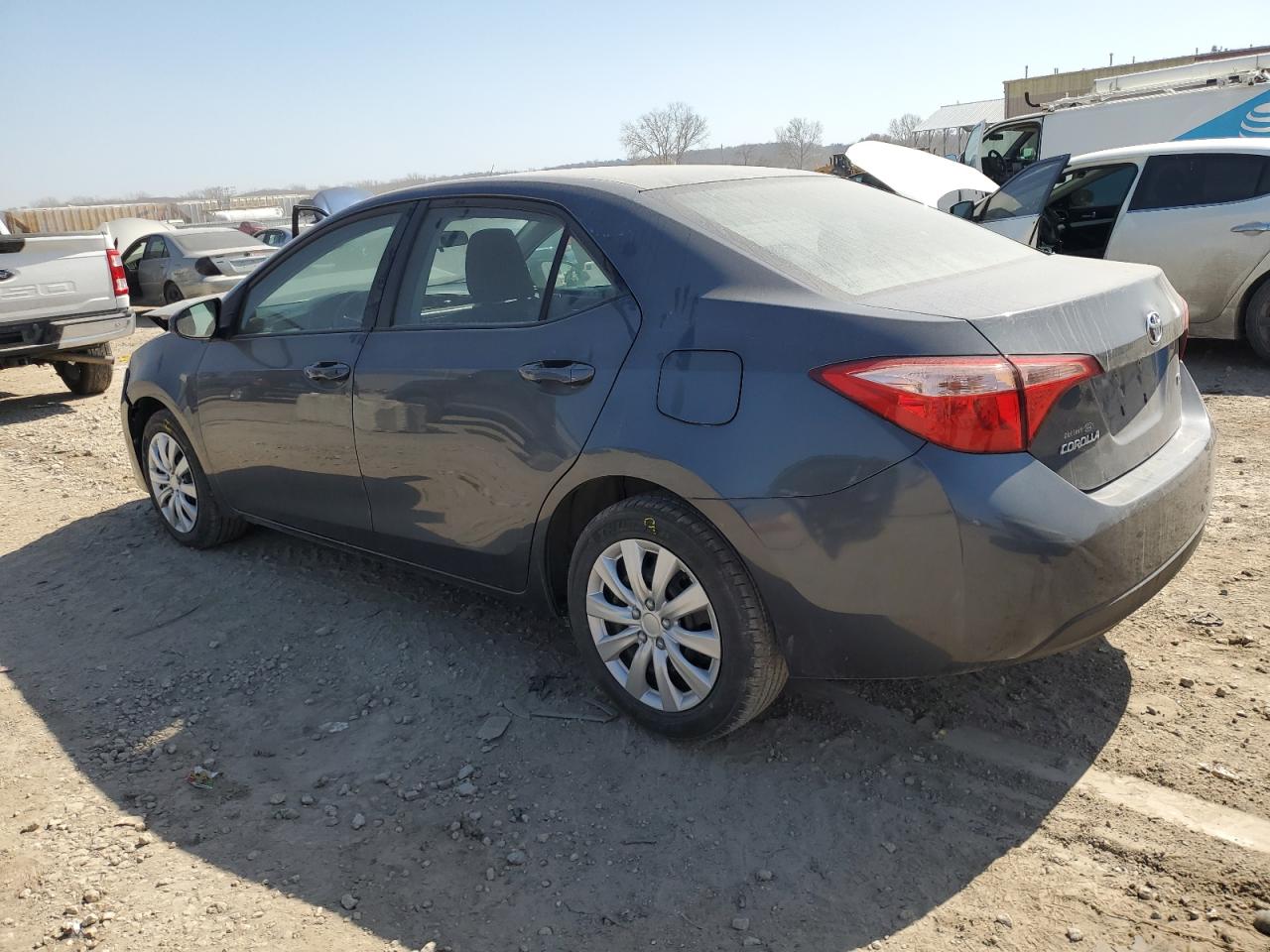 2018 Toyota Corolla - Image 2