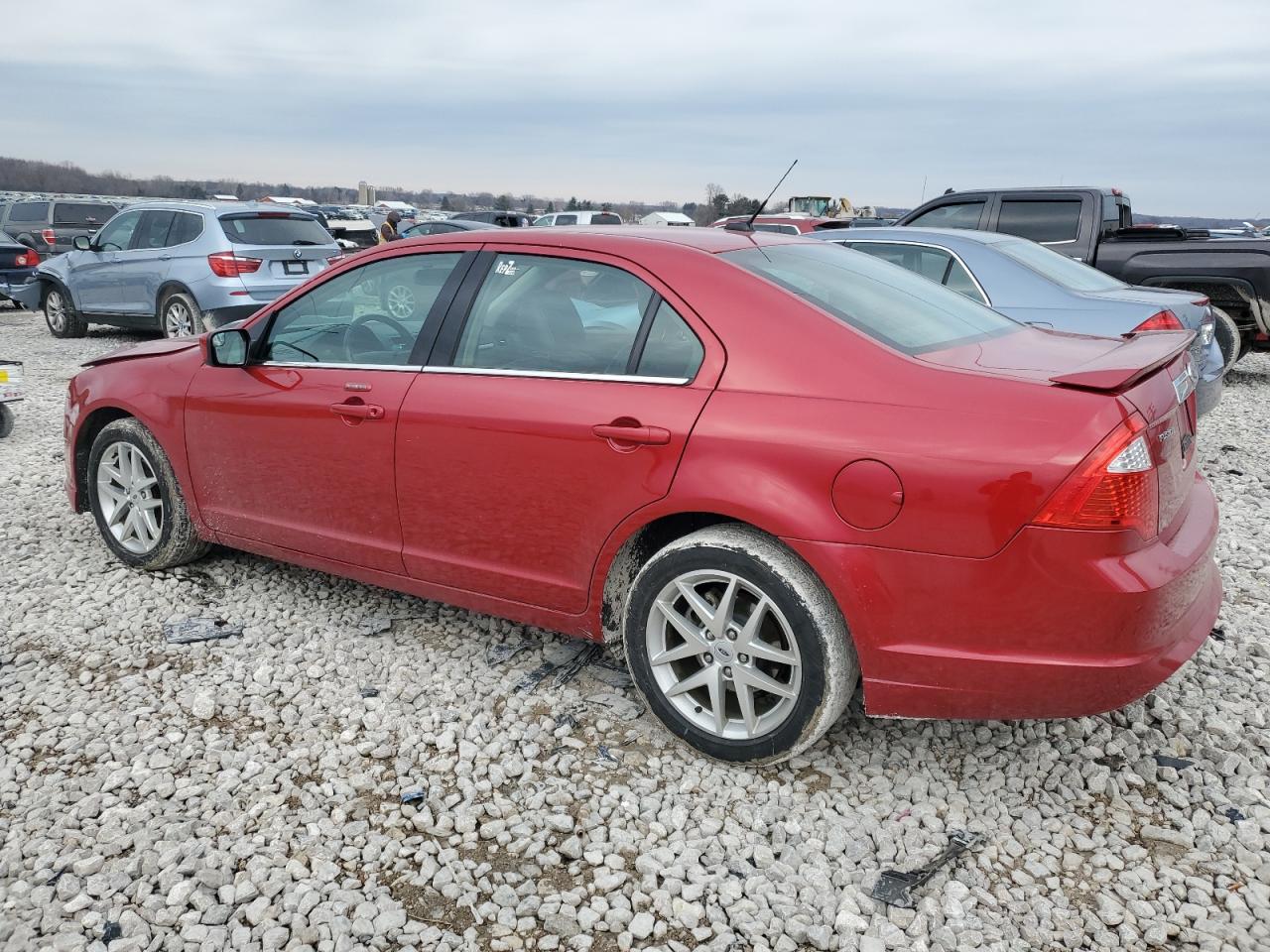 2012 Ford Fusion - Image 2