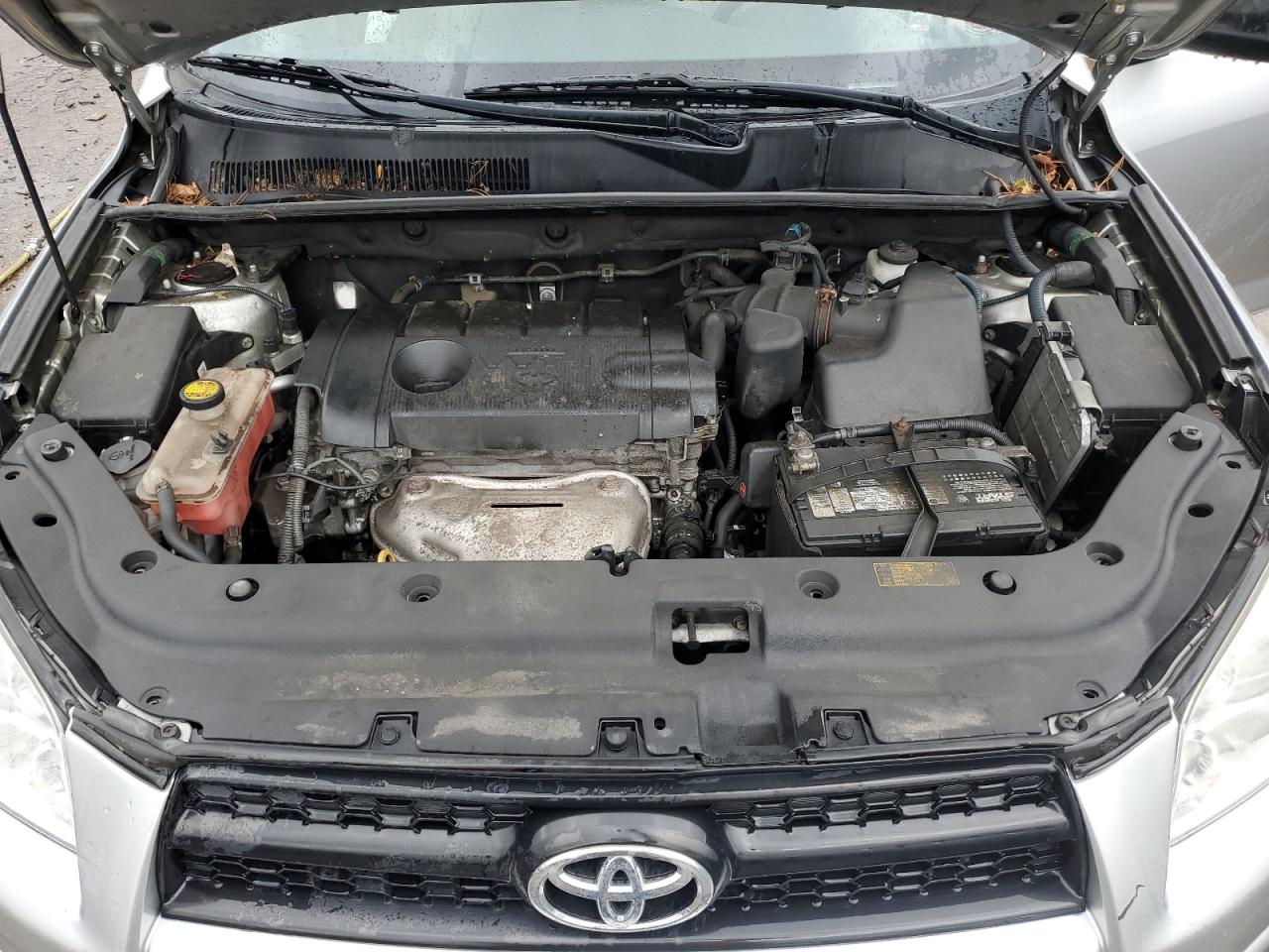 2012 Toyota RAV 4 - Image 11