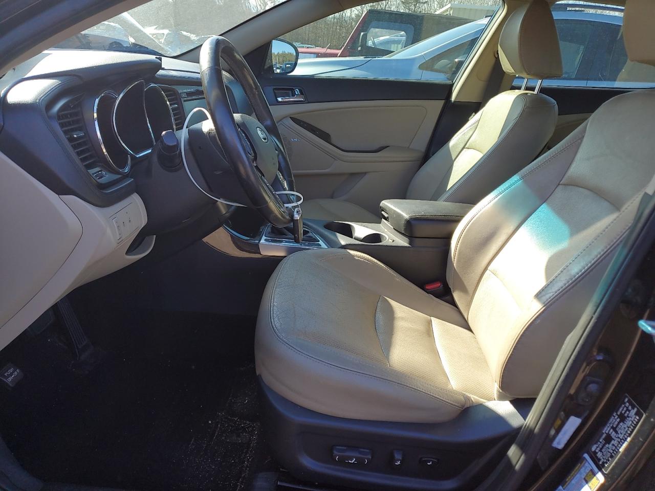 2012 Kia Optima - Image 7