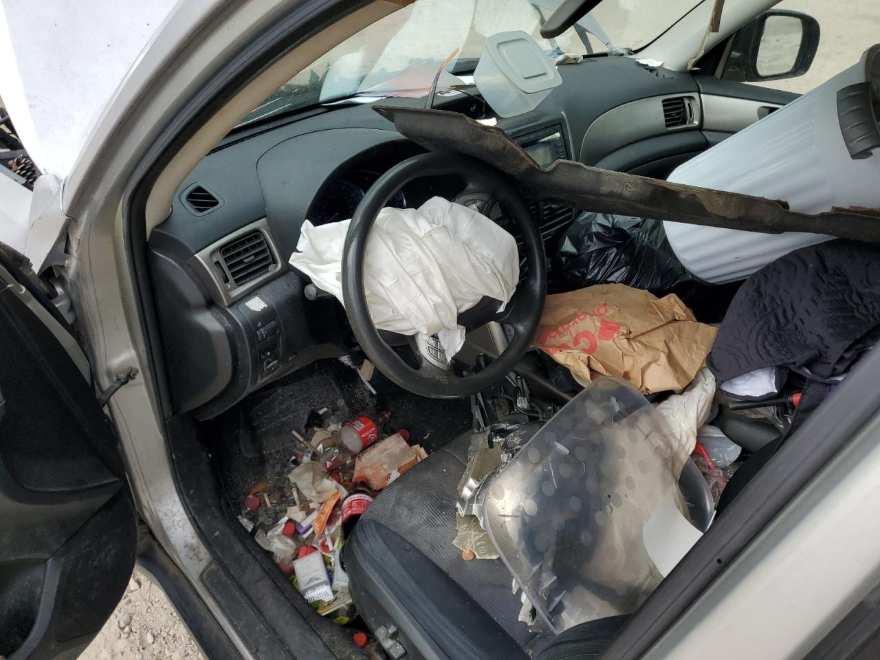 2009 Subaru Forester - Image 8