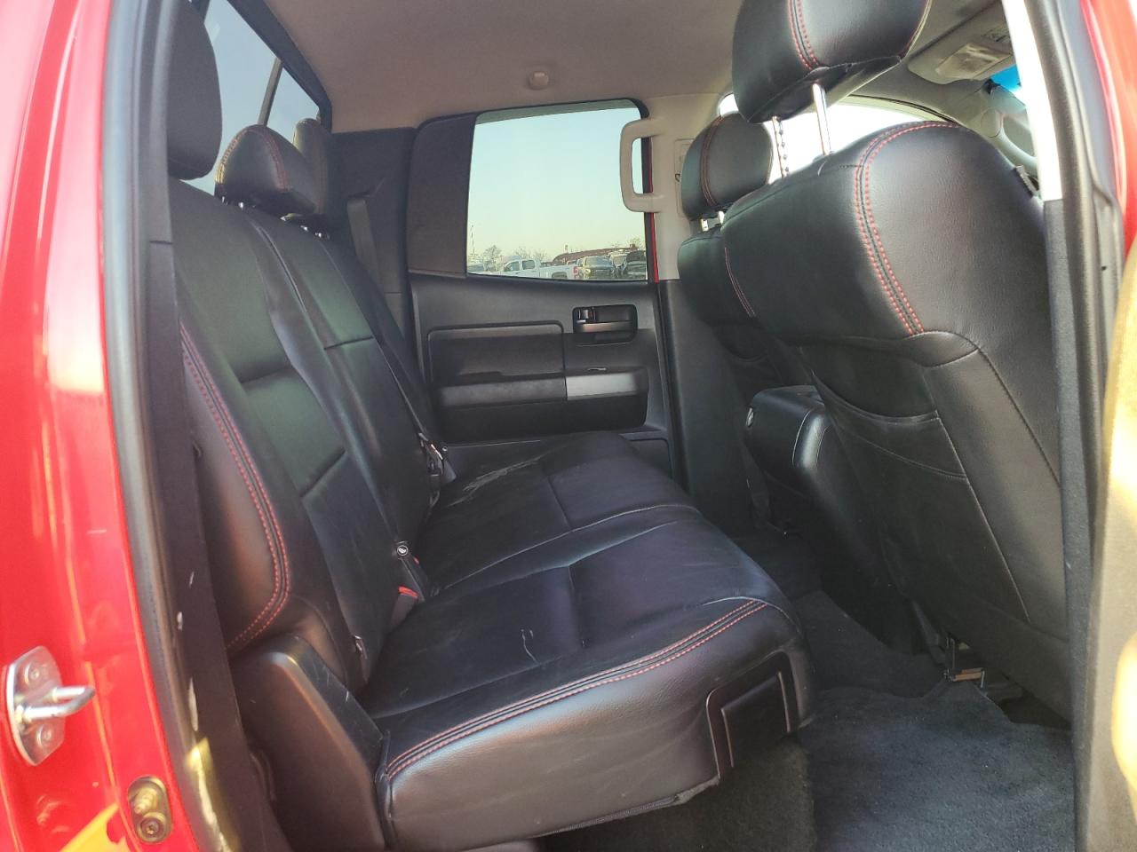 2010 Toyota Tundra - Image 10