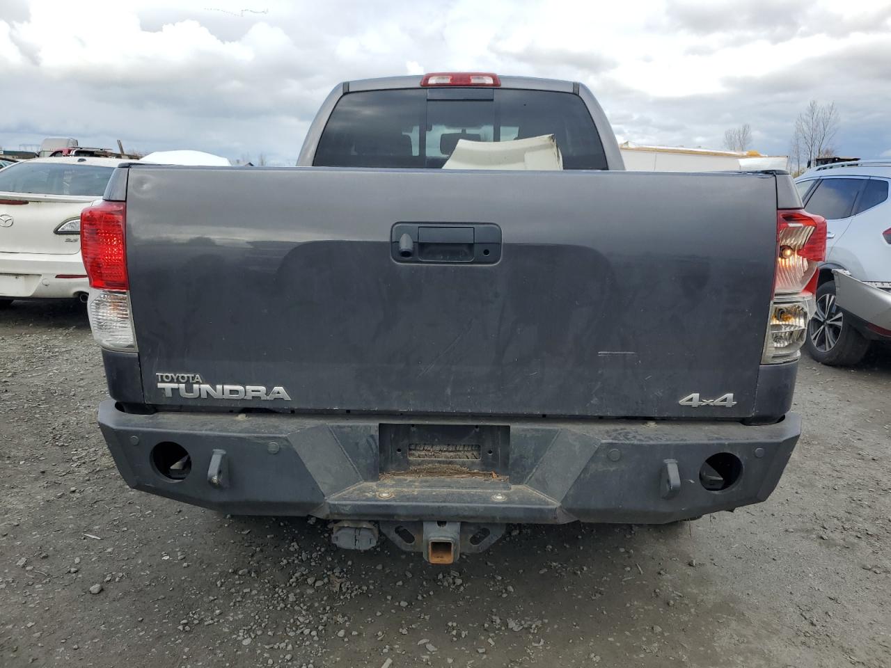 2011 Toyota Tundra - Image 6