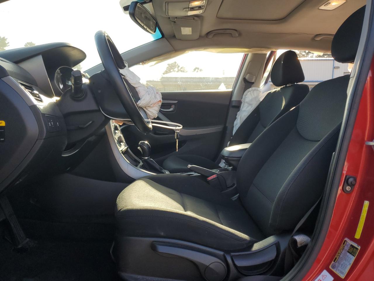 2015 Hyundai Elantra - Image 7