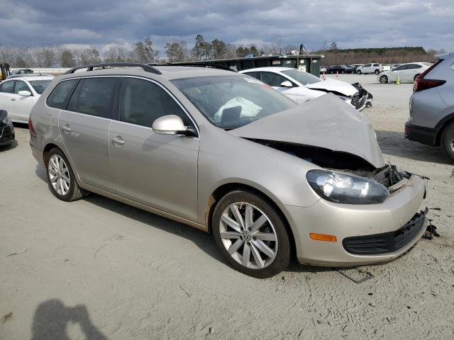 Crossovers VOLKSWAGEN JETTA 2013 Gold