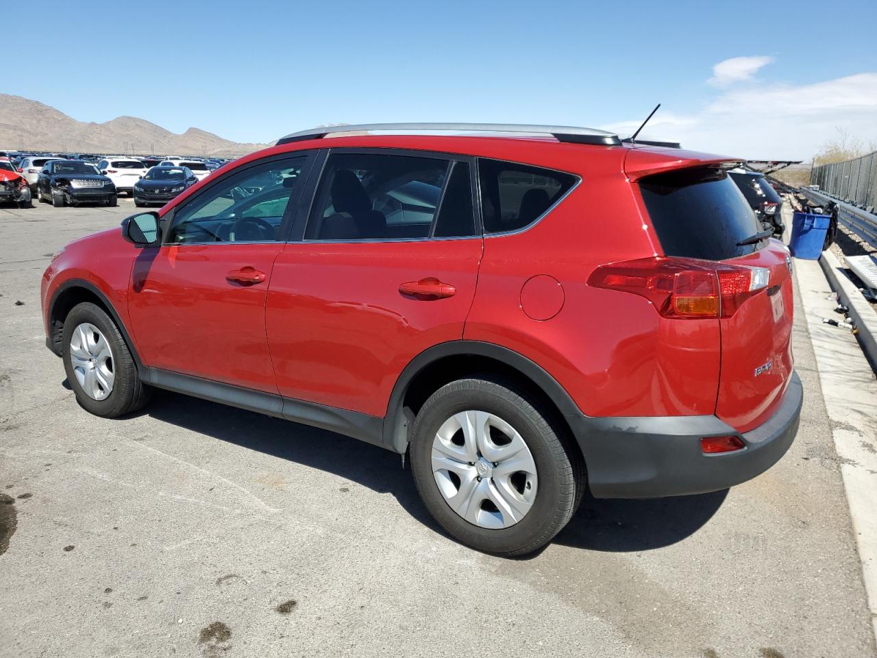 2015 Toyota RAV 4 - Image 2