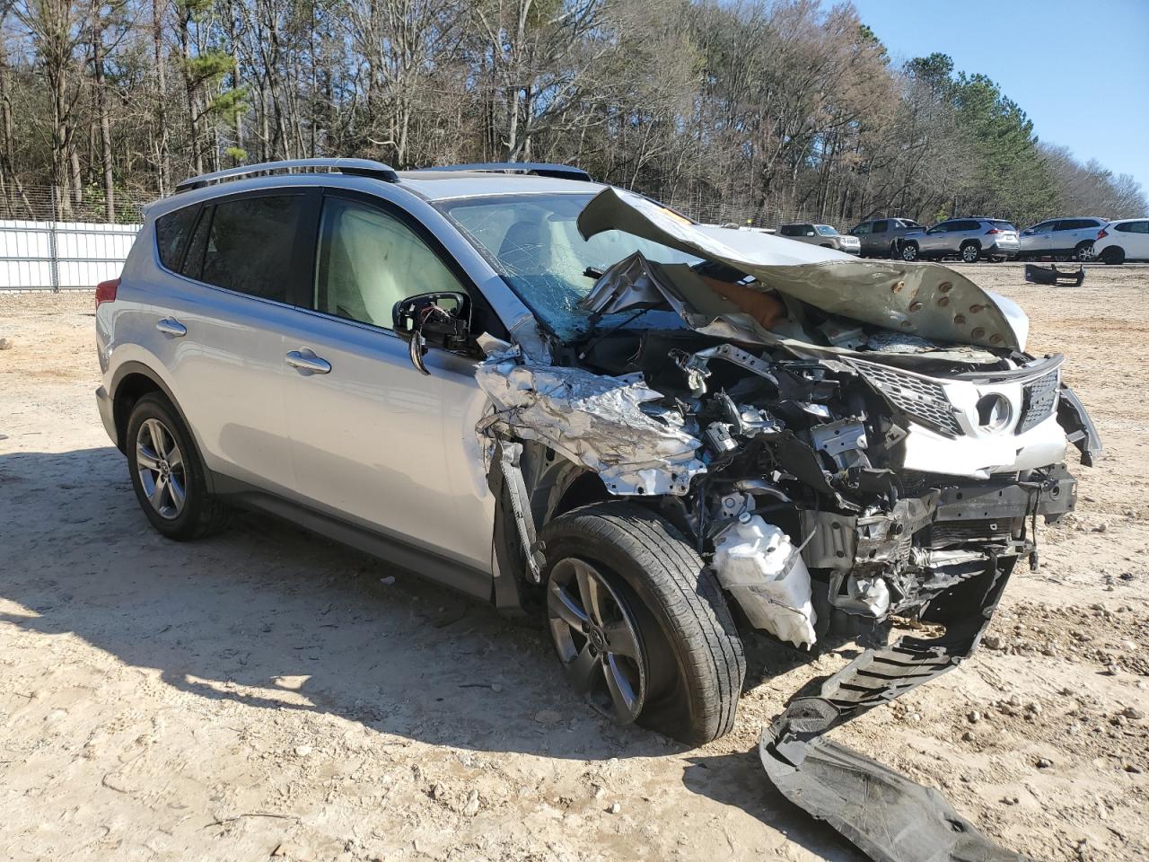 2015 Toyota RAV 4 - Image 4