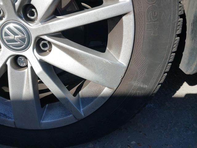 2015 VOLKSWAGEN POLO SE TS