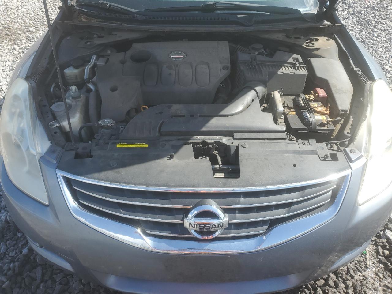 2012 Nissan Altima - Image 11