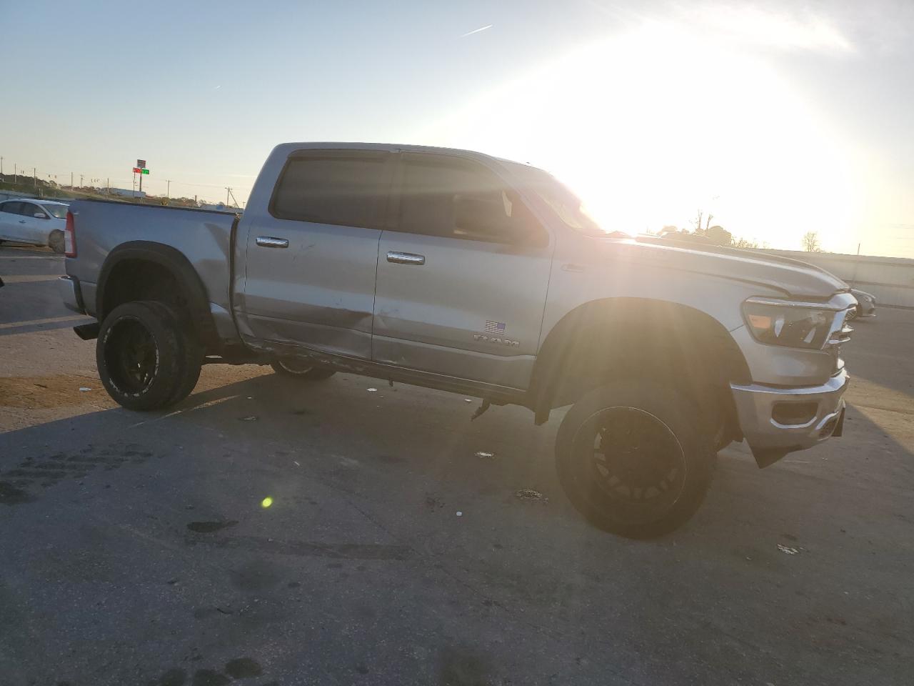 2019 RAM 1500 - Image 4