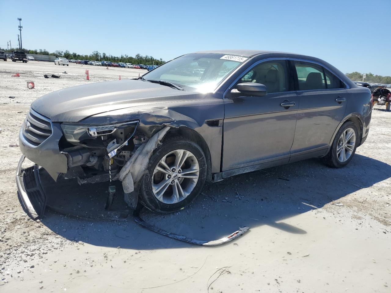 2014 Ford Taurus - Image 1