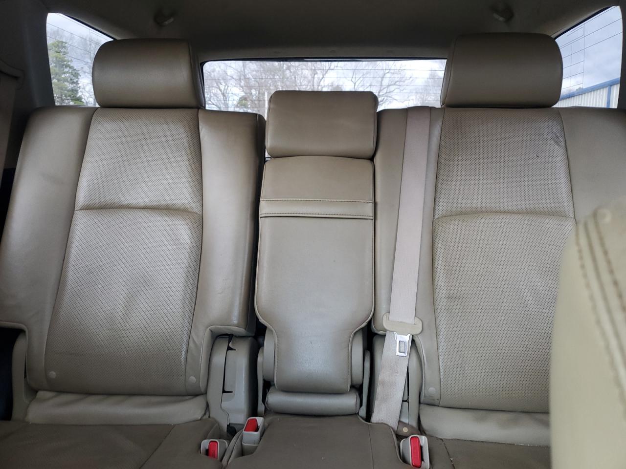 2014 Toyota 4Runner - Image 10