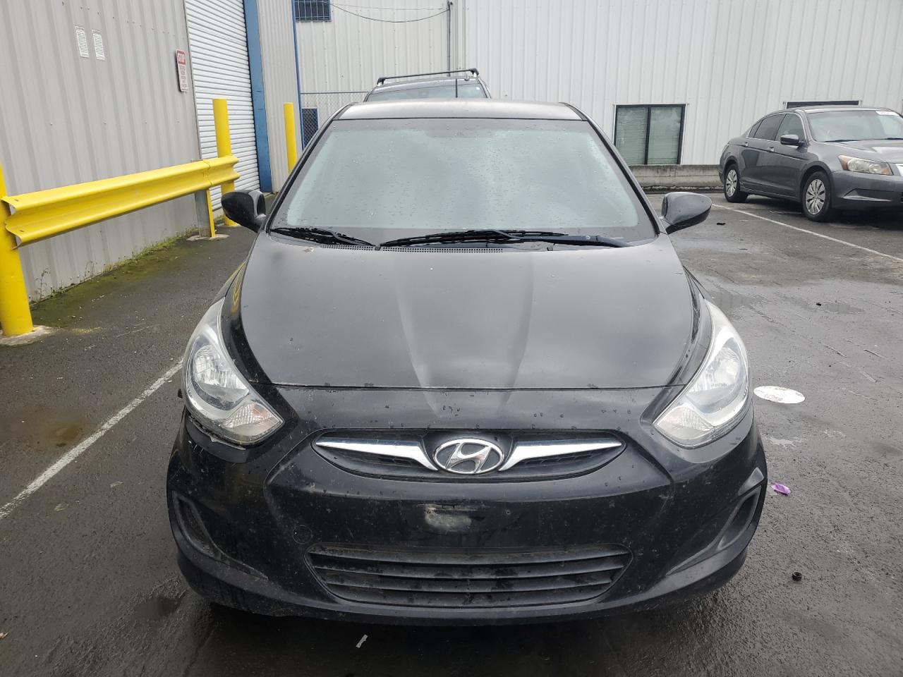 2014 Hyundai Accent - Image 5