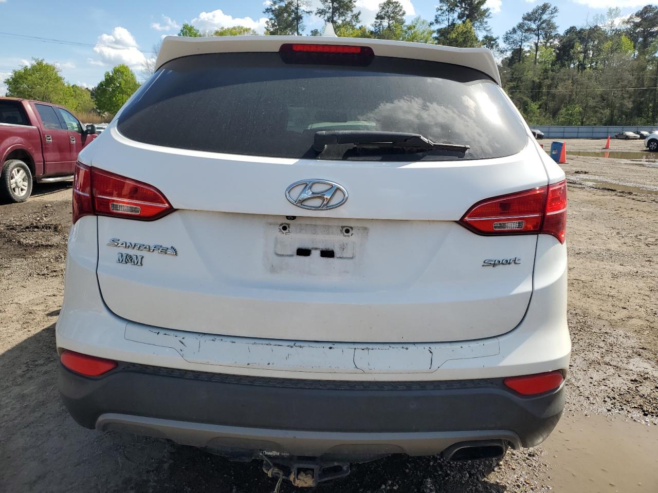 2014 Hyundai Santa Fe - Image 6