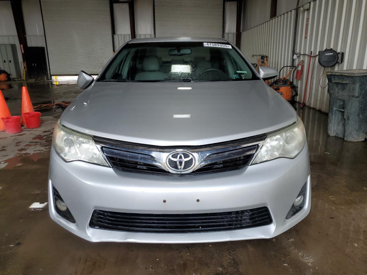 2012 Toyota Camry - Image 5