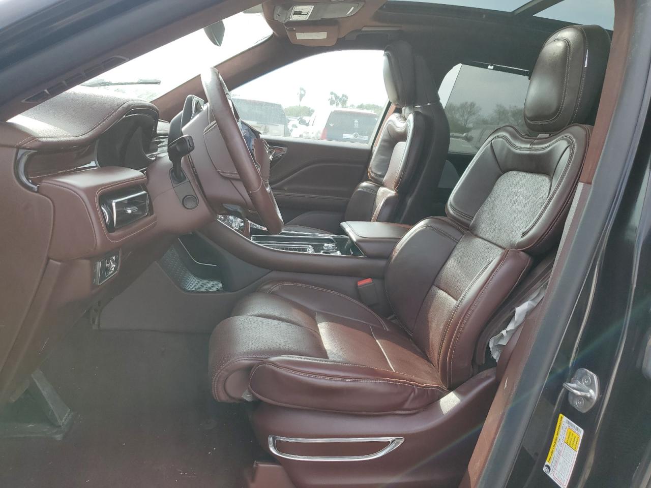 2020 Lincoln Aviator - Image 7