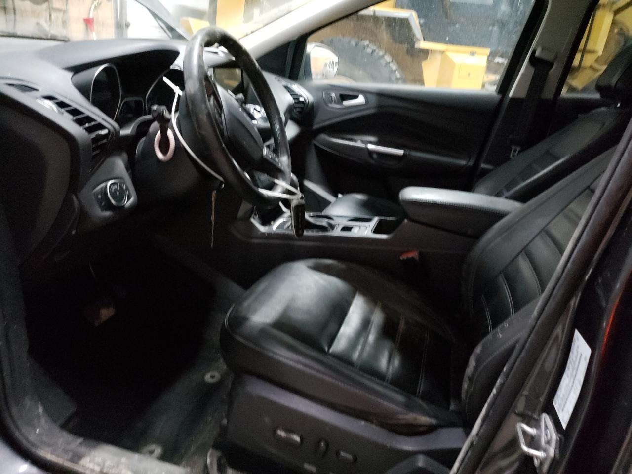 1FMCU9J94HUB78299 FORD ESCAPE 2017