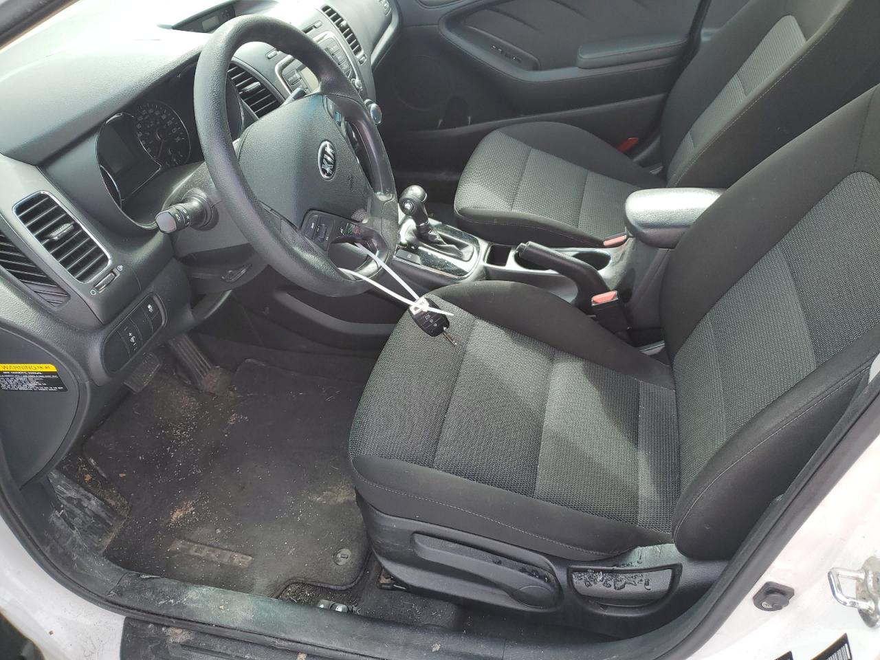 2018 Kia Forte - Image 7