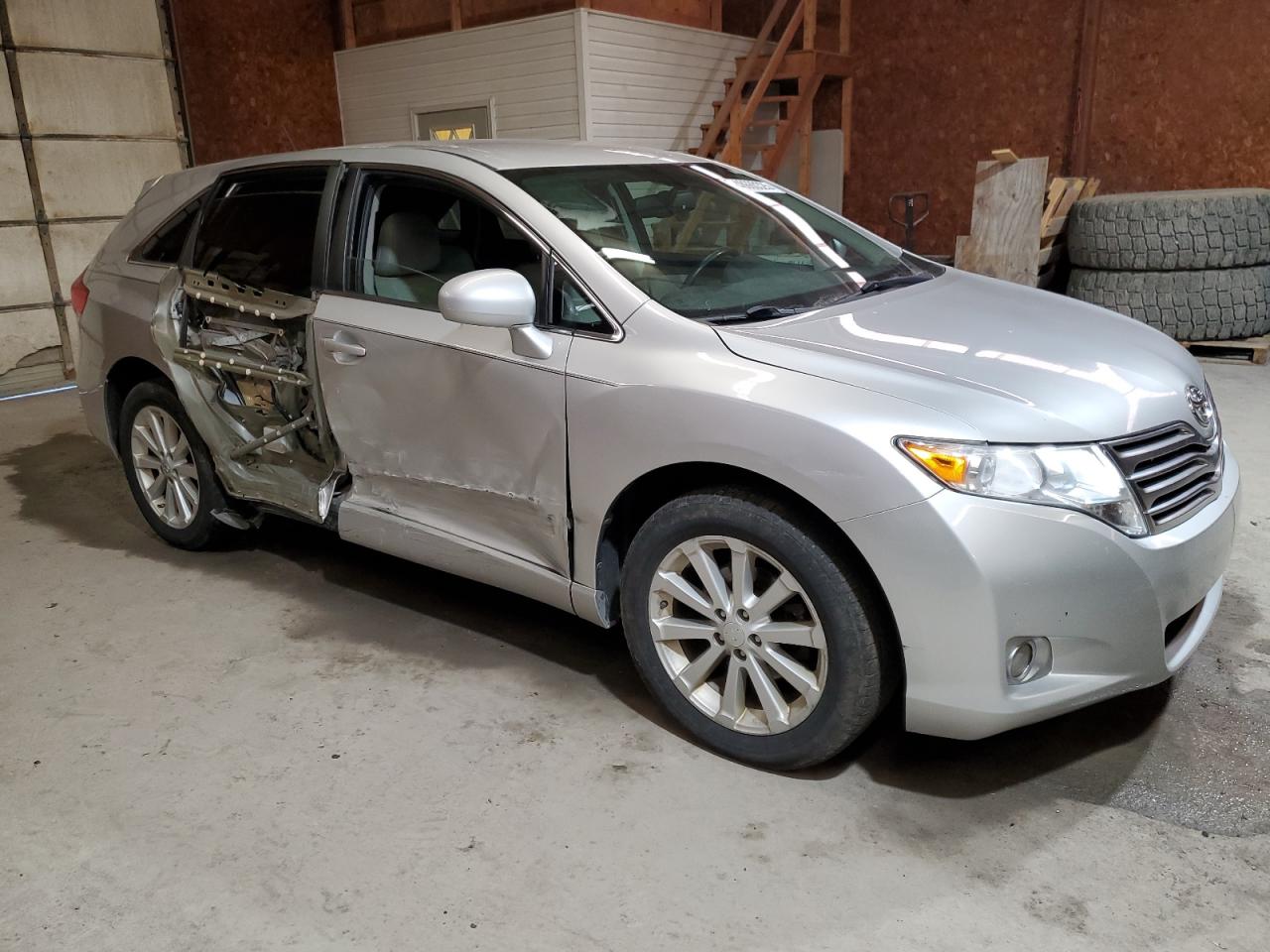 2010 Toyota Venza - Image 4