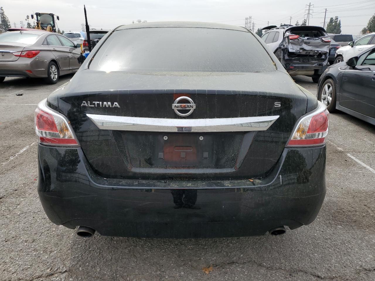 2015 Nissan Altima - Image 6