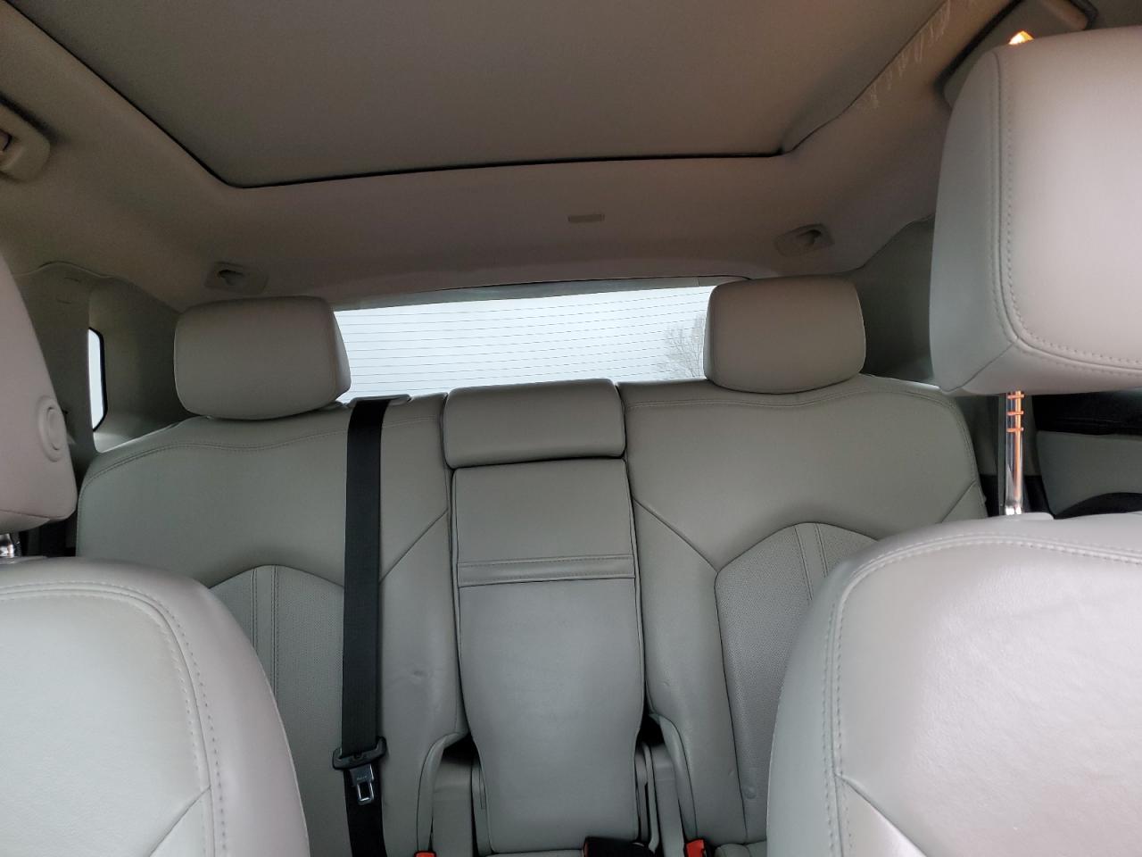2014 Cadillac SRX - Image 10