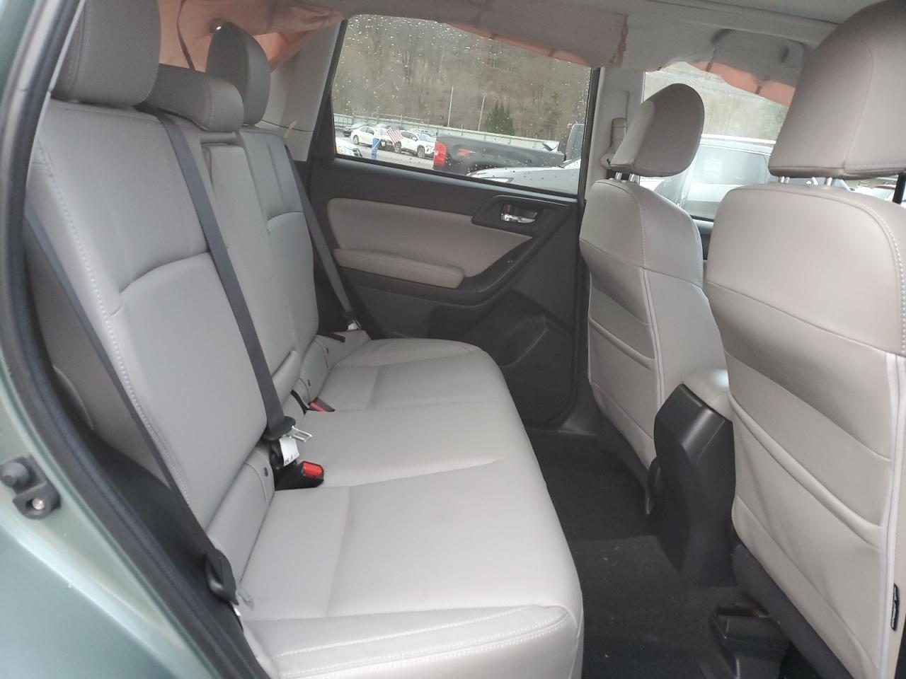 2018 Subaru Forester - Image 11