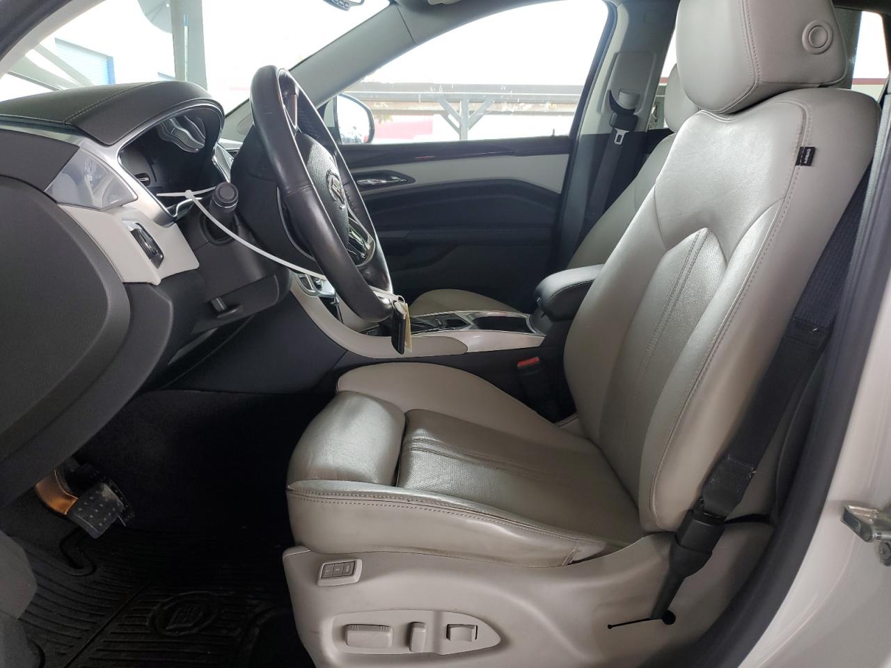 2013 Cadillac SRX - Image 7